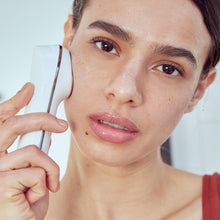 Load image into Gallery viewer, Forever Young | Hot & Cold Rejuvenating Facial Wand.