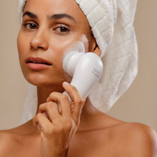 Load image into Gallery viewer, Raedia | Facial Cleansing Brush.